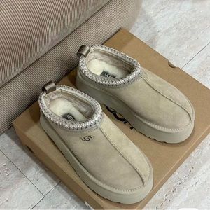 UGG Tazz Mustard Seed Winter Boots